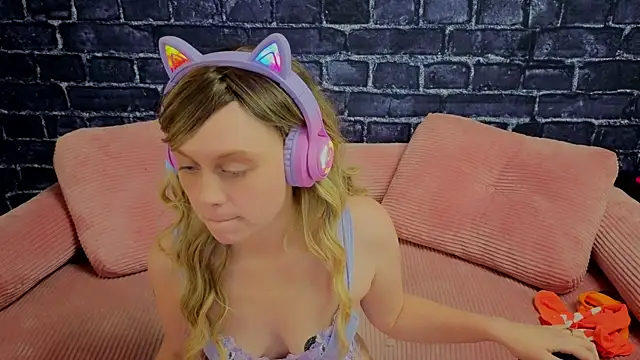 PrincessScar online show from June 25, 8:19 am