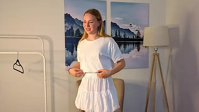 JennyRubiano online show from June 29, 4:41 am