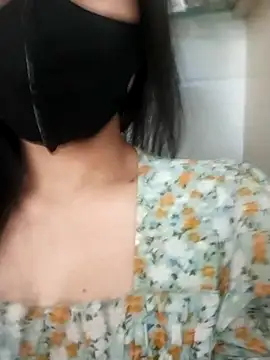 Snapshot of Babylovee_ chatting on June 28, 6:41 am Babylovee online show from June 28, 6:41 am