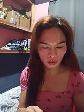 Love Thania online show from June 29, 3:45 pm