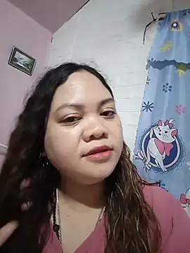 Snapshot of Lai_35 chatting on July 2, 5:19 pm Lai 35 online show from July 2, 5:19 pm