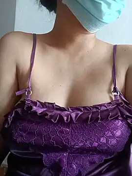 Snapshot of ShikhaSexyx chatting on July 10, 8:50 am ShikhaSexyx online show from July 10, 8:50 am