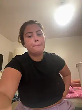hiddensecretxx online show from June 28, 11:22 pm