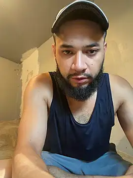 Snapshot of chamelit00 chatting on July 2, 10:27 pm chamelit00 online show from July 2, 10:27 pm