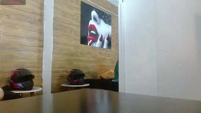 Snapshot of Jade_Aitana chatting on June 30, 8:21 pm Jade Aitana online show from June 30, 8:21 pm
