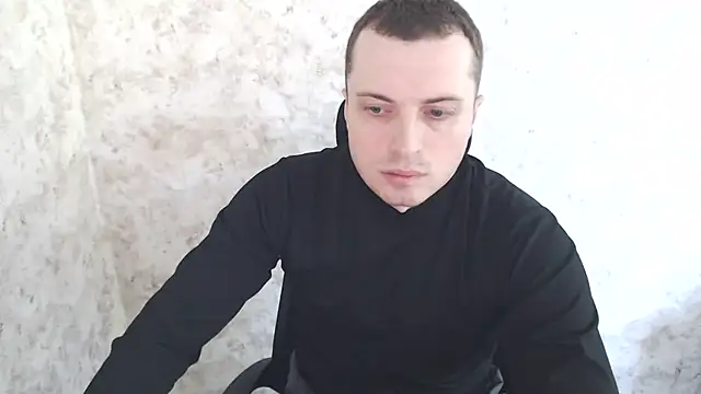 Snapshot of BlackPhantom8 chatting on July 1, 12:18 pm BlackPhantom8 online show from July 1, 12:18 pm