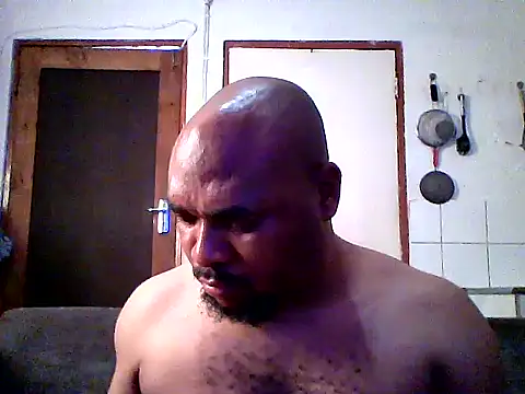 SWEETLEO online show from July 2, 10:54 am