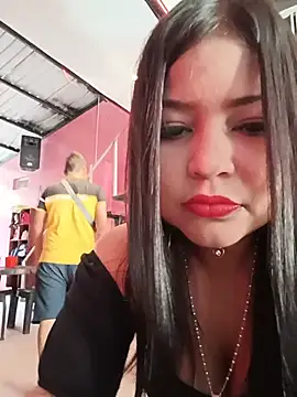 alisbella99 online show from July 2, 5:08 pm