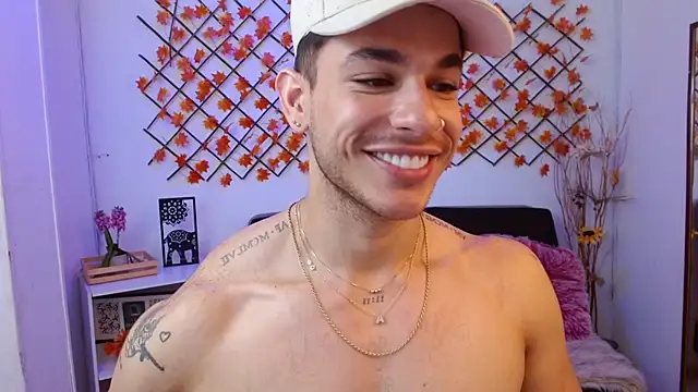  Juan023  online show from July 8, 2:27 am