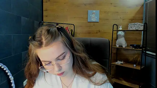 Snapshot of KellyyPalmer chatting on July 16, 8:53 am KellyyPalmer online show from July 16, 8:53 am