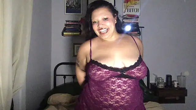 lolabunnie11 online show from July 3, 3:13 am
