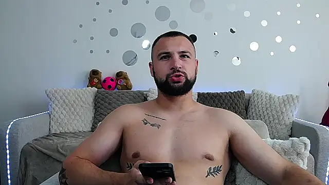 Snapshot of liam_studd chatting on July 3, 4:08 am liam studd online show from July 3, 4:08 am