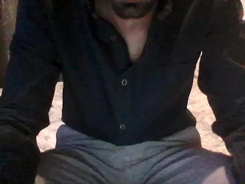 Snapshot of Rafa692669 chatting on July 9, 11:42 pm Rafa692669 online show from July 9, 11:42 pm