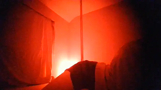 Snapshot of starpole11 chatting on July 8, 10:25 pm starpole11 online show from July 8, 10:25 pm