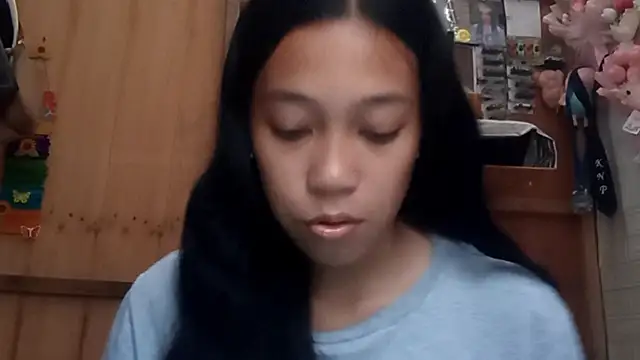 Snapshot of LovieFriedt chatting on July 7, 4:26 am LovieFriedt online show from July 7, 4:26 am