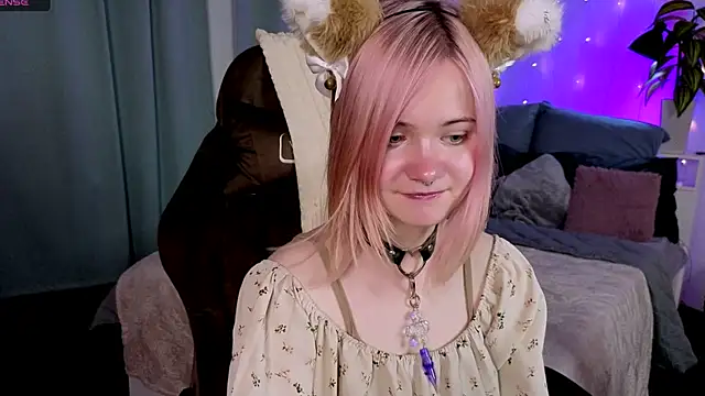 Miiu miiu online show from July 14, 2:05 am