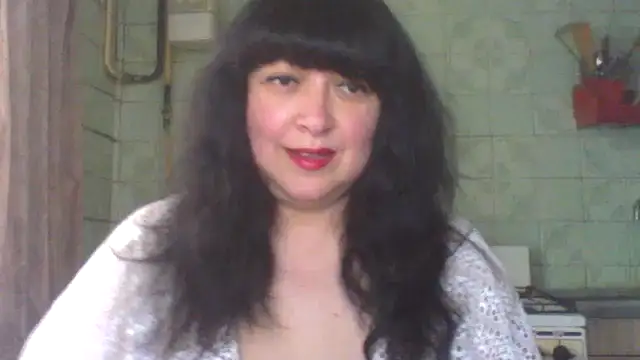 Snapshot of BeautyMilana13 chatting on July 9, 11:25 am BeautyMilana13 online show from July 9, 11:25 am