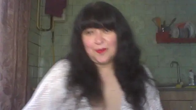 Snapshot of BeautyMilana13 chatting on July 10, 9:34 am BeautyMilana13 online show from July 10, 9:34 am