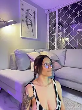 Aleexa Cute online show from July 11, 4:26 am