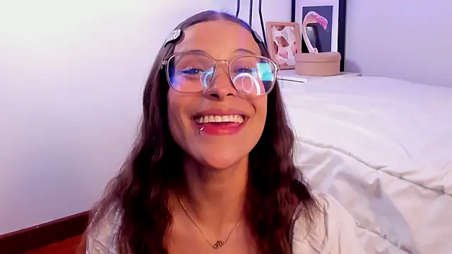 Aleexa Cute online show from July 12, 3:41 am