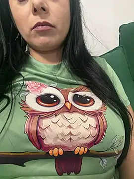 Snapshot of Iasmina01 chatting on July 5, 6:48 pm Iasmina01 online show from July 5, 6:48 pm