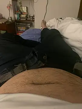 Snapshot of carlocespedes chatting on July 6, 12:51 am carlocespedes online show from July 6, 12:51 am