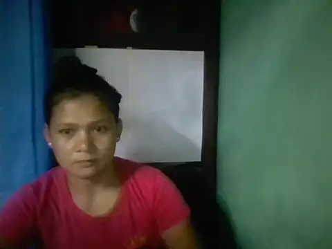 Snapshot of Lovelypinay26 chatting on July 10, 12:48 am Lovelypinay26 online show from July 10, 12:48 am