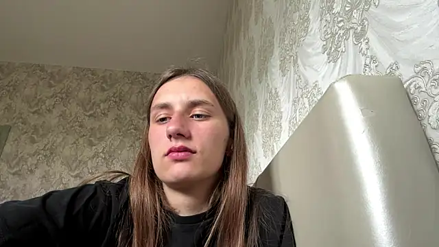 Snapshot of CarolGoldman chatting on July 9, 10:52 am CarolGoldman online show from July 9, 10:52 am