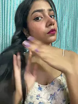 Snapshot of Hye__manvi chatting on July 8, 4:39 am Hye manvi online show from July 8, 4:39 am