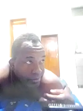 Snapshot of Blackweww chatting on July 7, 5:10 am Blackweww online show from July 7, 5:10 am