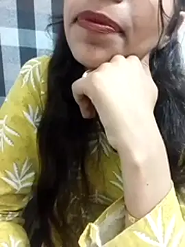Snapshot of Bhumika_jha chatting on July 7, 11:14 am Bhumika jha online show from July 7, 11:14 am