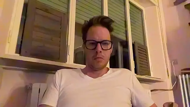 Snapshot of JackYxe chatting on July 8, 2:05 am JackYxe online show from July 8, 2:05 am