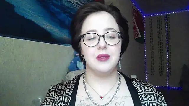 NessaLiberta online show from July 8, 10:20 am
