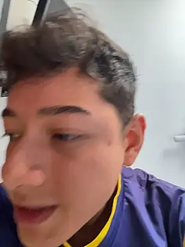Snapshot of iykyk_apolo chatting on July 9, 7:51 pm iykyk apolo online show from July 9, 7:51 pm