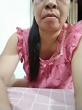 Snapshot of Mina-Xinh68 chatting on July 8, 2:21 pm Mina-Xinh68 online show from July 8, 2:21 pm
