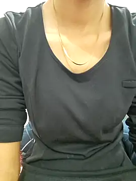 sexy parul8 online show from August 8, 4:42 pm
