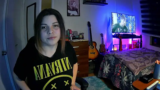 Snapshot of Allis_Wonderland chatting on July 12, 3:19 am Allis Wonderland online show from July 12, 3:19 am