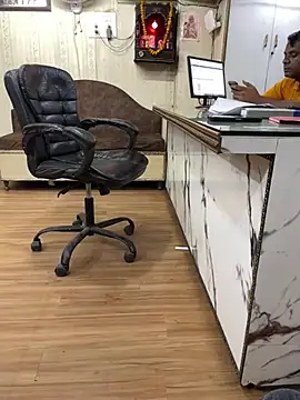 Snapshot of RaghavSingh05 chatting on July 10, 1:58 pm RaghavSingh05 online show from July 10, 1:58 pm
