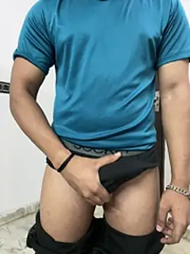 Snapshot of RaghavSingh05 chatting on July 14, 9:47 am RaghavSingh05 online show from July 14, 9:47 am