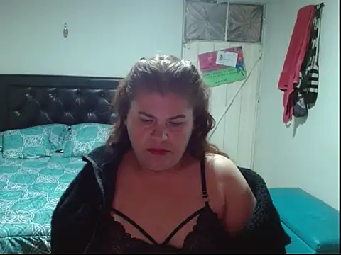 Snapshot of Pao_vi chatting on July 24, 10:19 pm Pao vi online show from July 24, 10:19 pm