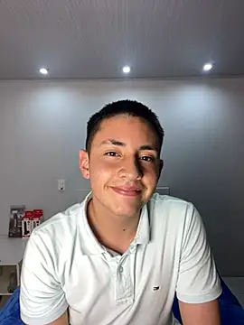 Snapshot of andreslavado chatting on July 12, 1:18 am andreslavado online show from July 12, 1:18 am