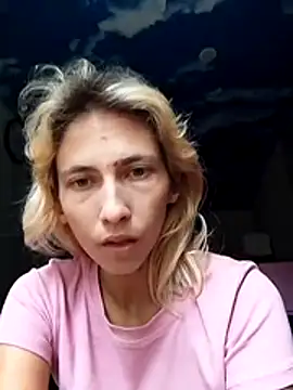 Snapshot of JasmineJess_ chatting on July 14, 9:47 am JasmineJess online show from July 14, 9:47 am