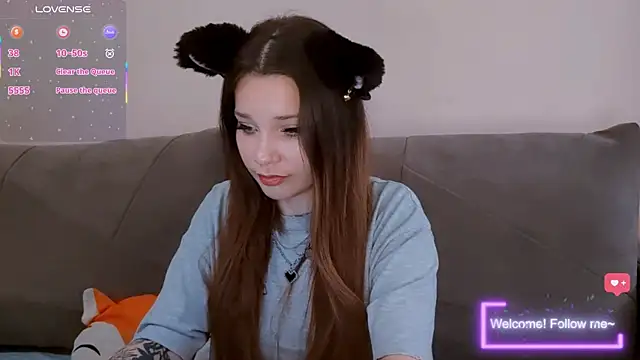 Snapshot of kittenalissa chatting on July 18, 1:26 pm kittenalissa online show from July 18, 1:26 pm