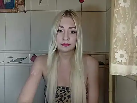 Snapshot of KateAnit chatting on July 18, 2:49 am KateAnit online show from July 18, 2:49 am