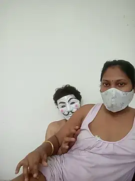 Snapshot of Indian_Coupless chatting on July 15, 12:32 pm Indian Coupless online show from July 15, 12:32 pm