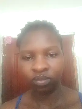 Snapshot of Maya_Angel4 chatting on July 18, 9:02 am Maya Angel4 online show from July 18, 9:02 am