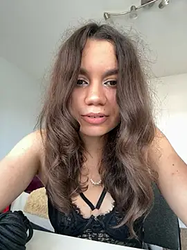 Snapshot of AlexisWinters chatting on July 17, 10:36 pm AlexisWinters online show from July 17, 10:36 pm