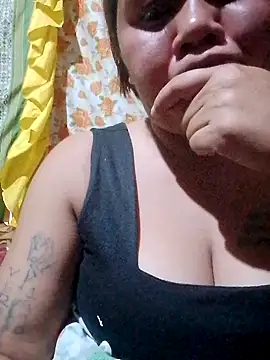 Snapshot of sexy_nude19 chatting on July 15, 6:51 am sexy nude19 online show from July 15, 6:51 am