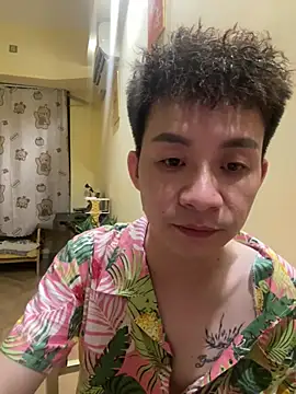 Snapshot of liqi_520 chatting on July 17, 3:29 pm liqi 520 online show from July 17, 3:29 pm