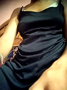 Snapshot of Lovely_jii23 chatting on July 30, 11:31 am Lovely jii23 online show from July 30, 11:31 am